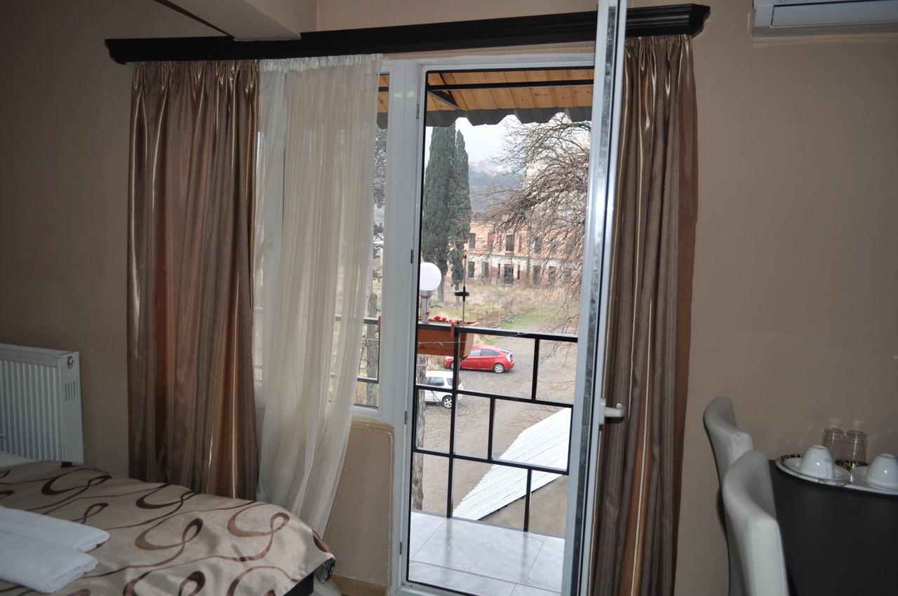 Hotel Your Comfort Tbilisi Exterior photo